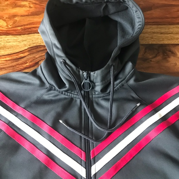 ADIDAS!! Women’s zip-up Jacket S/M hooded - Picture 3 of 8